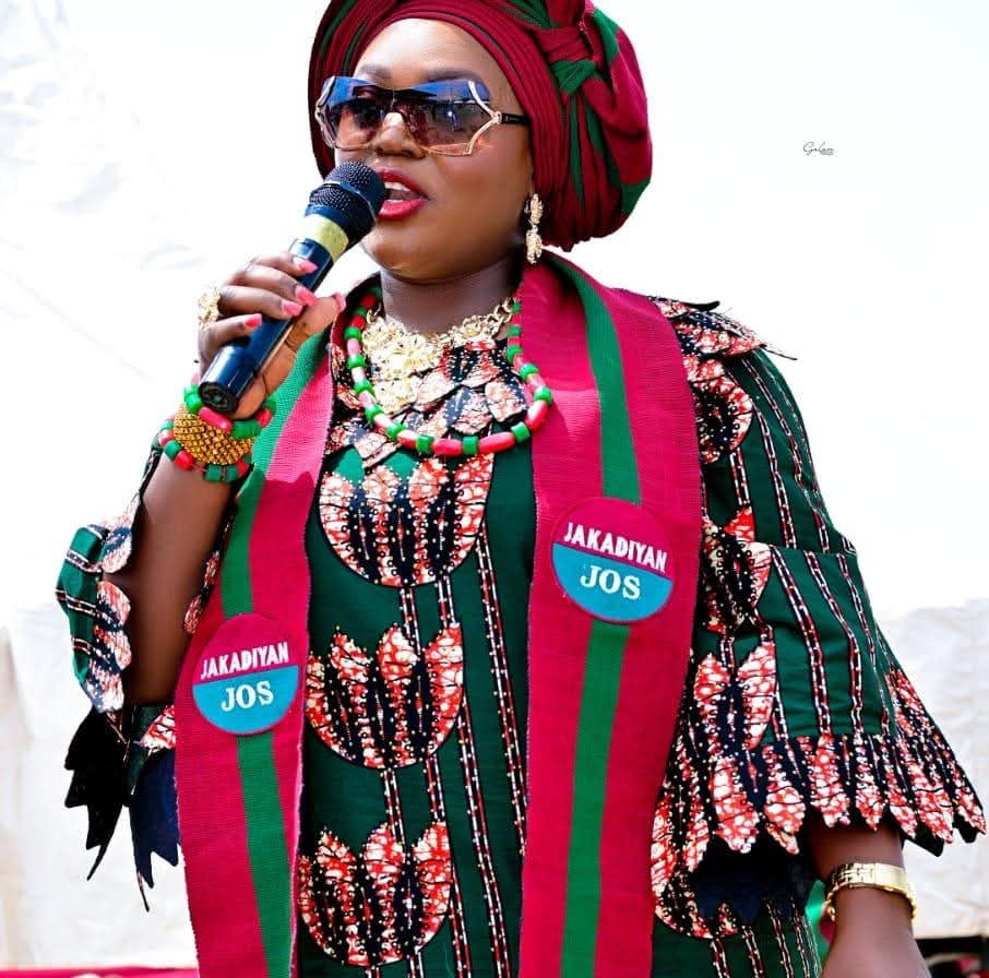 Read more about the article BECO FELICITATES WITH BCNA PRESIDENT ON HER BIRTHDAY